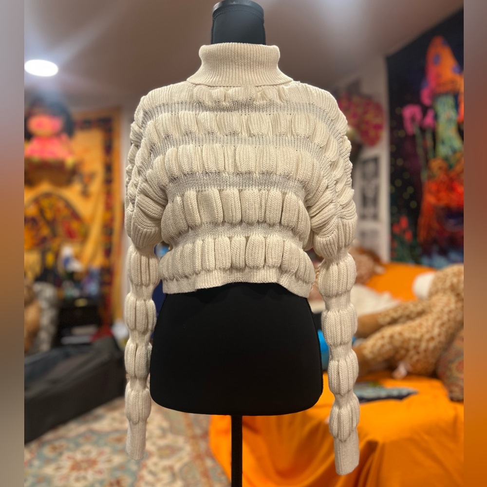 Knit Pullover